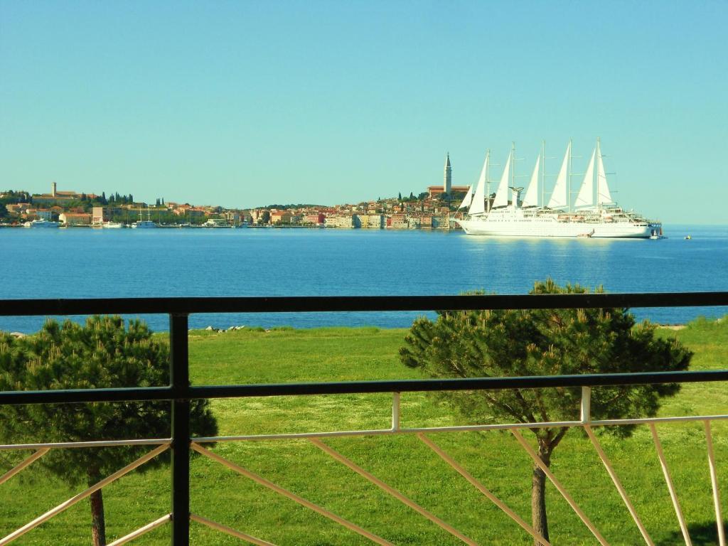 Stella Mare Apartments Rovinj Eksteriør bilde