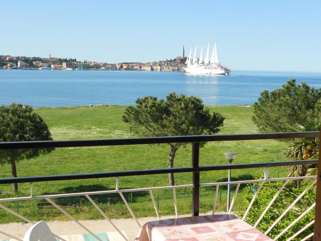 Stella Mare Apartments Rovinj Eksteriør bilde