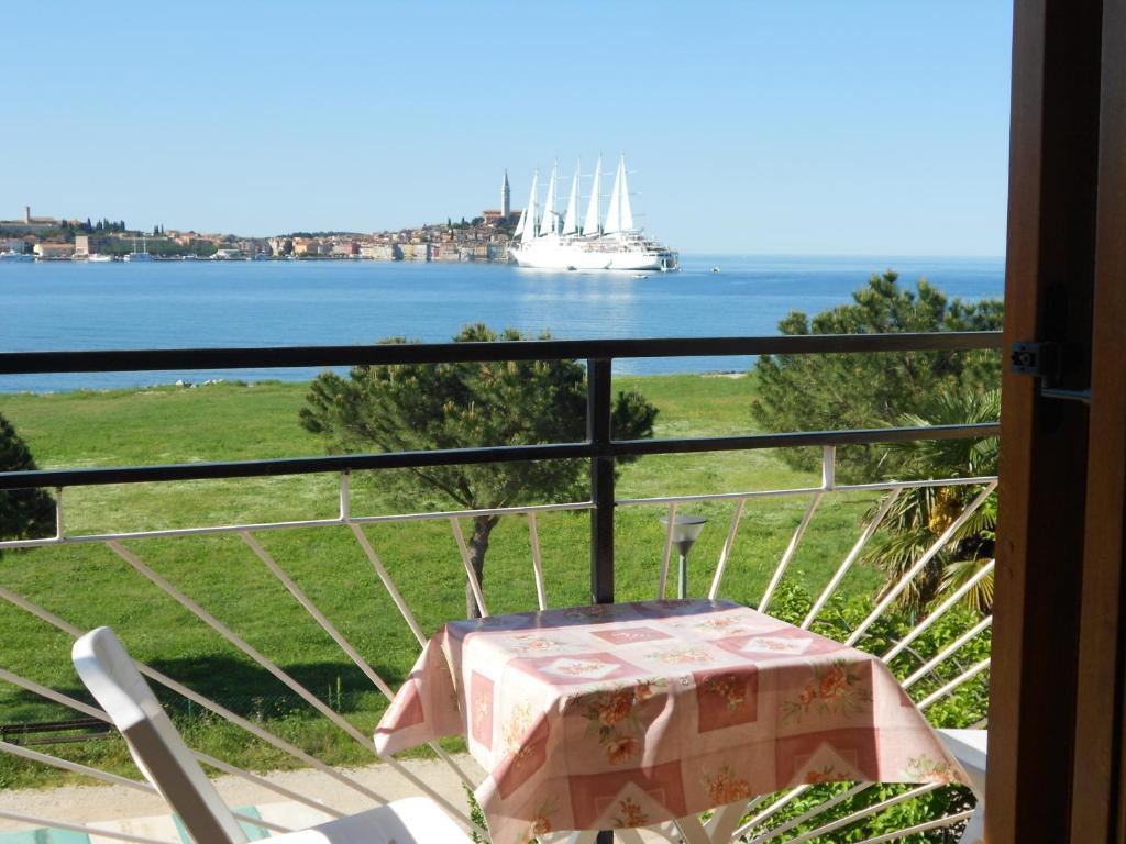 Stella Mare Apartments Rovinj Rom bilde